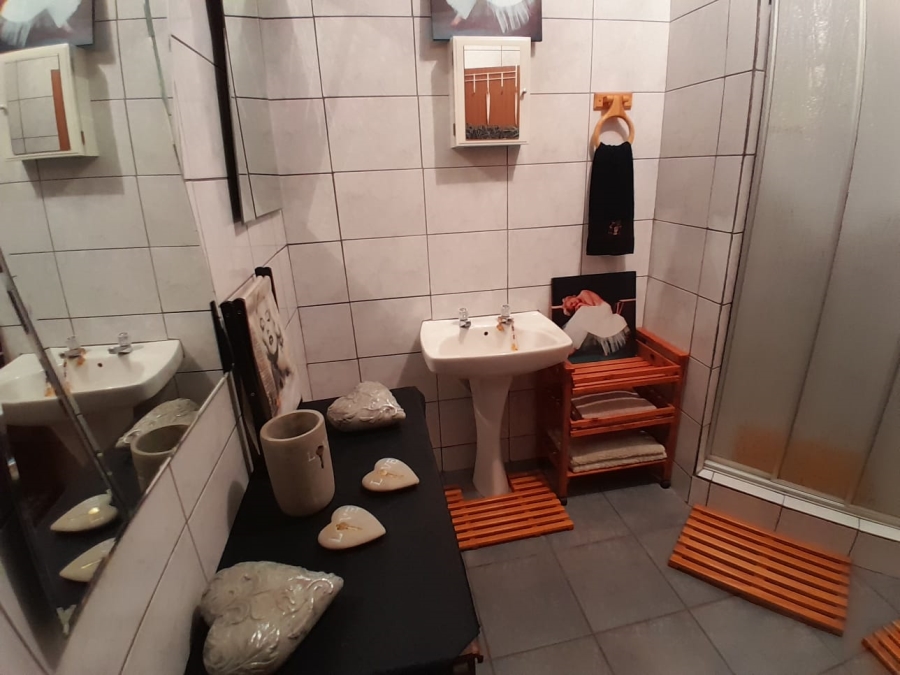 4 Bedroom Property for Sale in Kathu Northern Cape